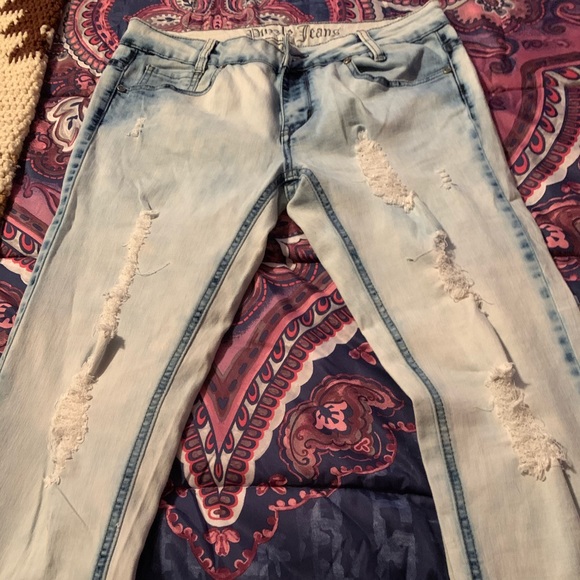 STONE WASHED JEANS - Picture 1 of 4